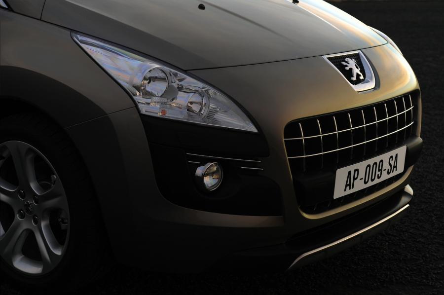  Peugeot 3008 2010 года  (фото 119 из 148)